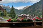 Balkon und Ausblick